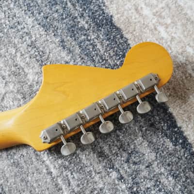 Fender Jaguar (1986) – JG66-75 3-Color Sunburst / Fujigen Japan E-Serial / Rare MIJ image 10