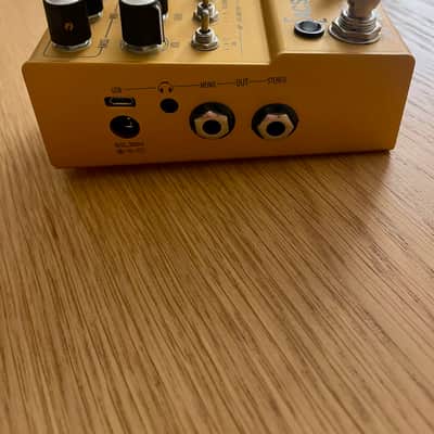 Walrus Audio Mako ACS1 Amp + Cab Simulator 2021 - 2024 - Gold image 6