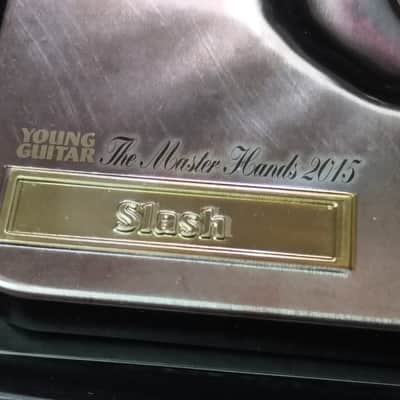 Slash & Zakk Wylde Handprint Plate The Master Hands 2015-16 Young Guitar image 7