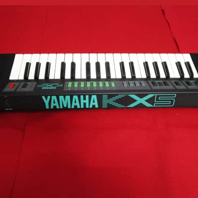 Yamaha KX5 BLACK Keytar MIDI Controller shoulder keyboard TESTED #24 image 12