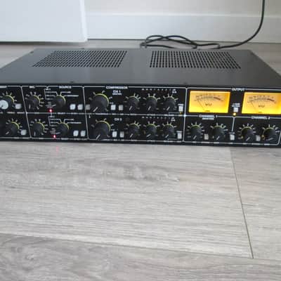 Drawmer 1970 Dual FET Compressor & Preamplifier 2020 - Present - Black image 1