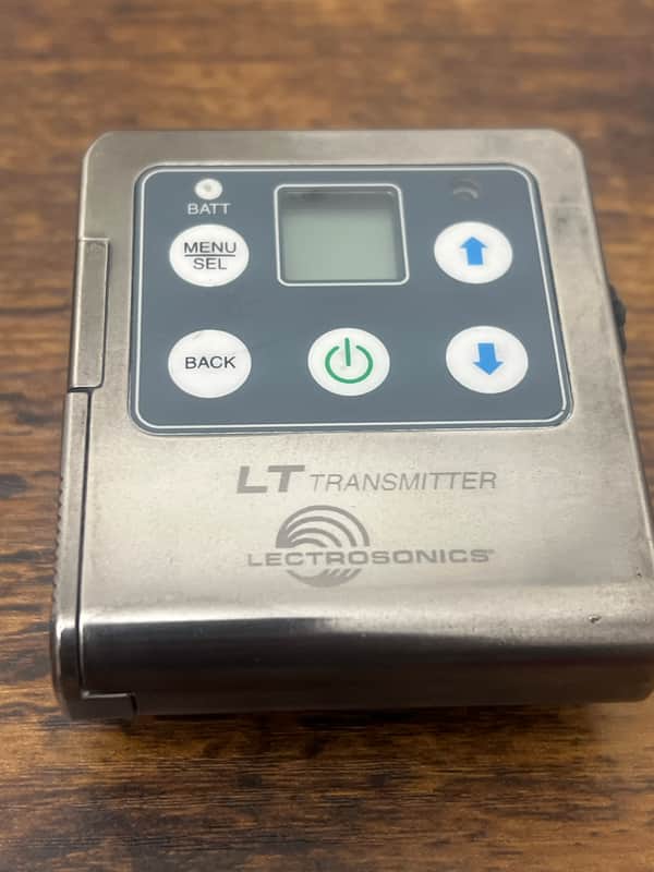 Lectrosonics LT Digital Hybrid Wireless Transmitter – Band B1 – 537.6–607.95 MHz – No Antenna image 1