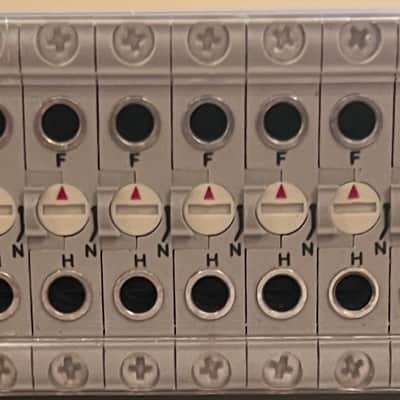 Switchcraft StudioPatch Series 9625 96-Point TT-DB25 Patchbay 2010s - Blue image 3