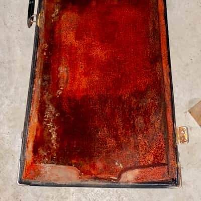 Late 60's Fender Stratocaster/Telecaster Guitar Case Damaged (and in two pieces) image 3