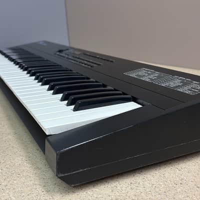 Roland D-5 61-Key Multi-Timbral Linear Synthesizer 1989 - 1992 - Black image 3