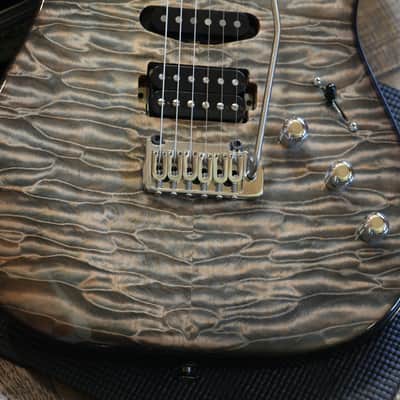 2013 Chris Campbell Custom Shop Super Strat Owned & Played by Fish Electric Guitar Grey Quilt + OHSC image 5