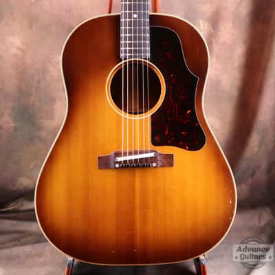 Gibson 1958 J-45 image 3