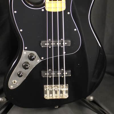 Squier Classic Vibe 70's Jazz Bass Left Handed Electric Bass Guitar Black image 1