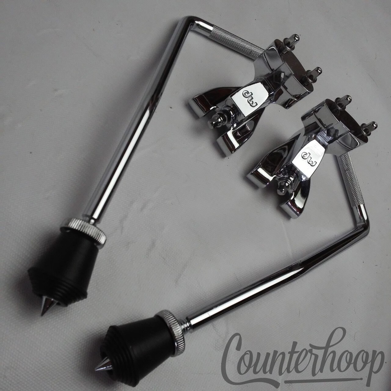 DW Clamp-On Bass Drum Hoop/Rim Mounts+Adjustable Spurs/Spikes System DWSM2224* — main photograph