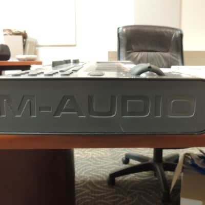 M-Audio Axiom 49 MIDI Controller keyboard (used) image 6
