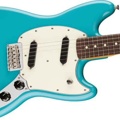 Fender Player II Mustang Electric Guitar, Rosewood Fingerboard, Aquatone Blue image 8