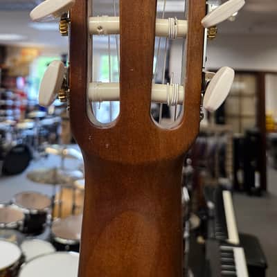 Yamaha C40 Size Classical Guitar - Natural image 5