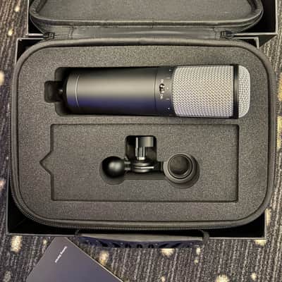Universal Audio Sphere LX  Large Diaphragm Modeling Microphone 2023 - Present - Black image 2