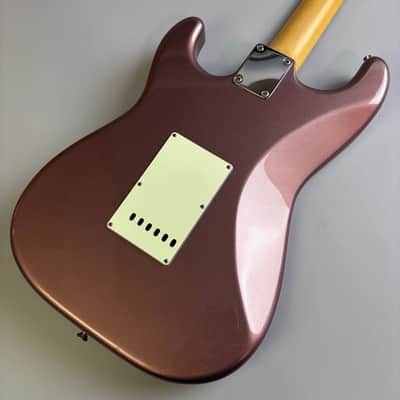 Fender Hybrid 60s stratocaster Burgundy Mist image 5
