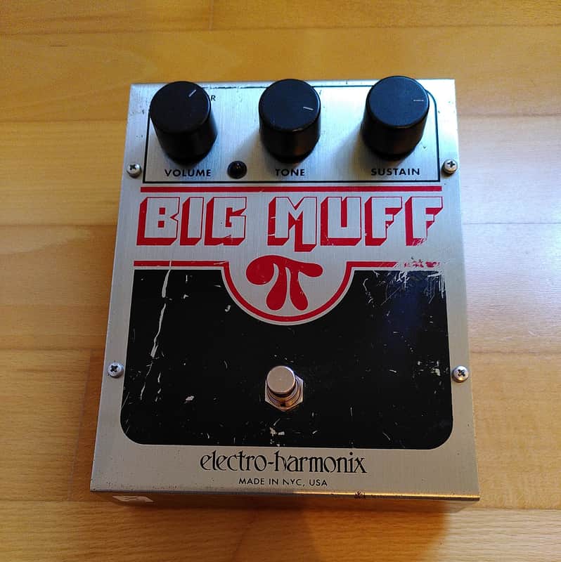 Electro-Harmonix Big Muff Pi 2000 - Present - Silver / Black / Red image 1