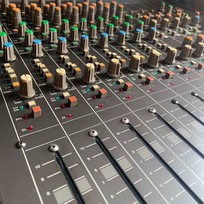Tascam M-308 Mixer image 5