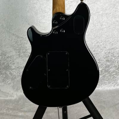 IN-STOCK! USA EVH WOLFGANG CUSTOM SHOP FR GUITAR / TUXEDO WHITE & BLACK image 10
