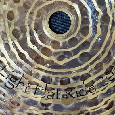 Paiste 20" Signature Traditionals Light Flat Ride Cymbal 1996 - Present - Traditional image 6