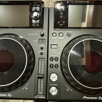 Pioneer XDJ-1000MK2 DJ DECKS - Black image 3