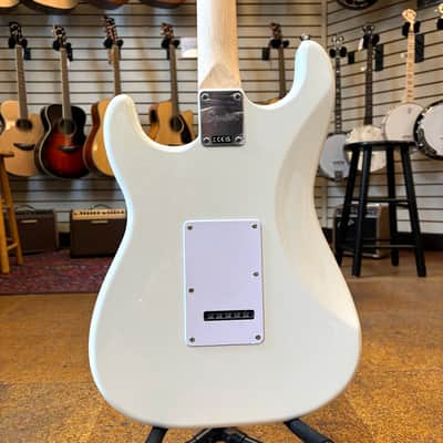 Squier Affinity Stratocaster Olympic White w/Maple Fingerboard image 3