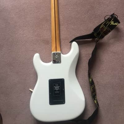 Fender Strat + Amp package Player II Stratocaster 2024 - White image 5