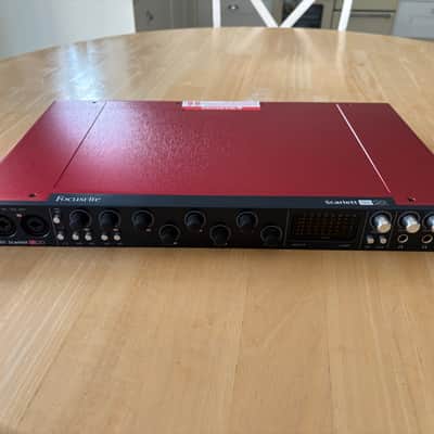 Focusrite Scarlett 18i20 (1st Gen) 2016 - Red image 16