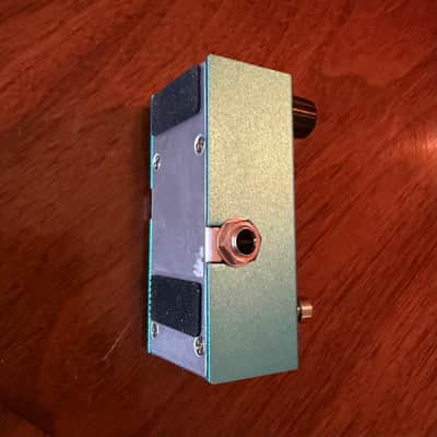 Kmise Crunch Distortion ehx pocket metal clone image 4