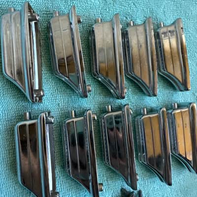 Rogers Lot of 10 Beavertail Vintage Bass Drum Lugs + Screws Springs - Lot 1 70s - Chrome image 8