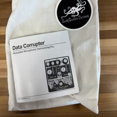 EarthQuaker Devices Data Corrupter Modulated Monophonic Harmonizing PLL image 11