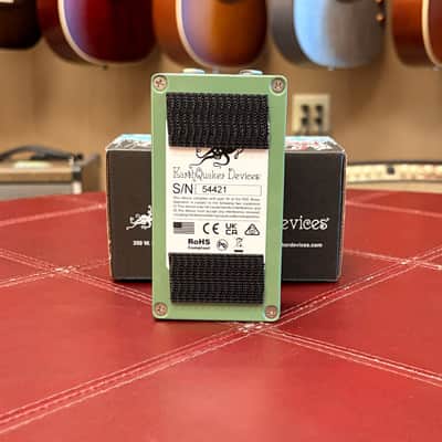 USED EarthQuaker Devices Plumes Small Signal Shredder complete w/Box image 2