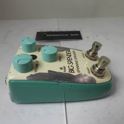 Danelectro Big Spender Rotating Spinning Speaker Leslie Tone Effects Pedal image 3