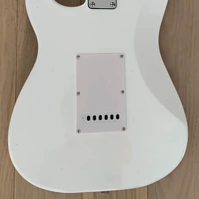 New White/Rosewood Strat image 8