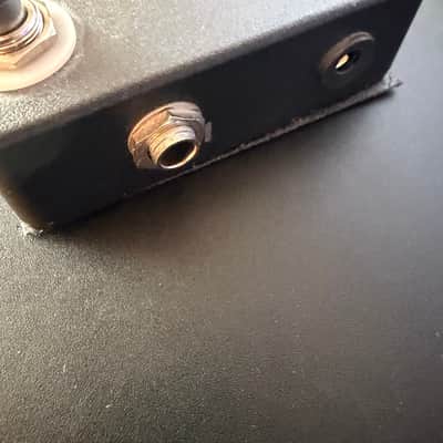 T1M This Ones Mine Mini buffer pedal 2010s - black matte image 4