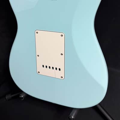 Squier FSR Classic Vibe 70's Stratocaster Electric Guitar Sonic Blue Finish (693) image 12