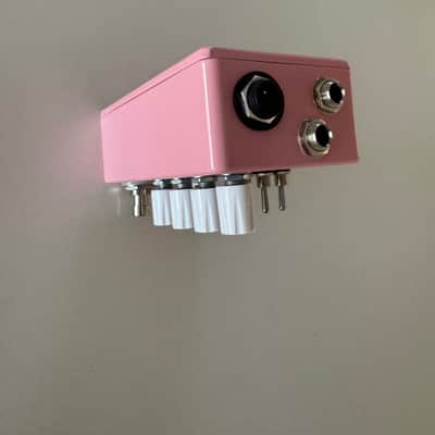 Montreal Assembly Count to Five 2024-2025 - Pink image 3