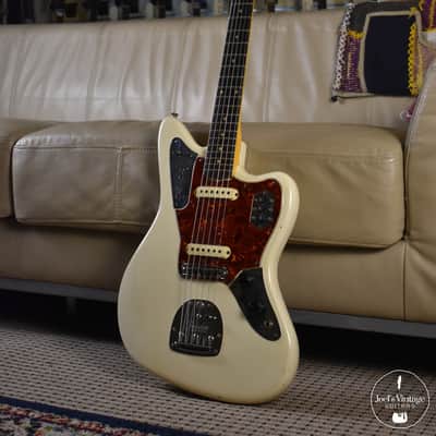 Fender Jaguar 1962 White Refinish image 2