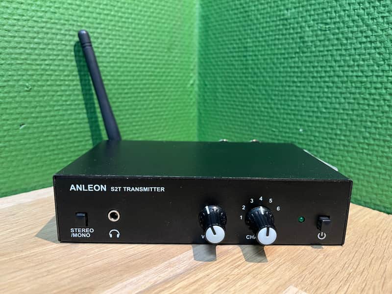 UHF Anleon ST2R ST2T 2010-2025 image 1