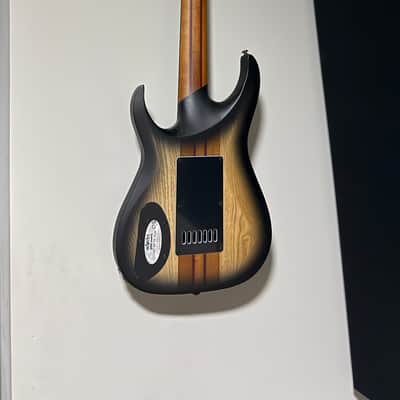 Schecter Banshee Mach-7 Evertune 7-String Fallout Burst image 3