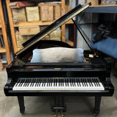 Yamaha G5 Grand Piano 6'6" Ebony Polish Excellent Condition image 3