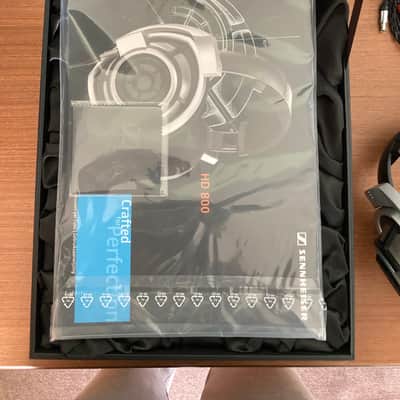 Sennheiser HD 800 Headphones image 18