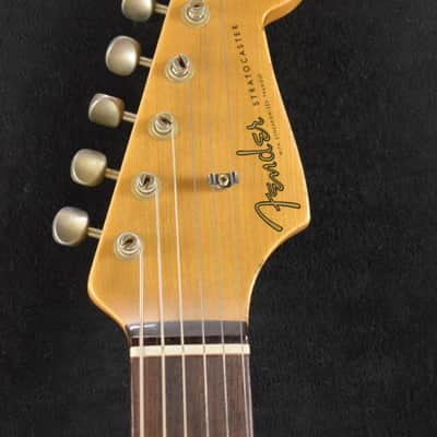 Mint Fender Limited Edition '59 Stratocaster - Relic Super Faded Aged Shell Pink image 7