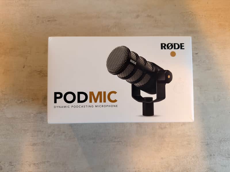 RODE PodMic Cardioid Dynamic Podcasting Microphone 2019 - Present - Black image 1