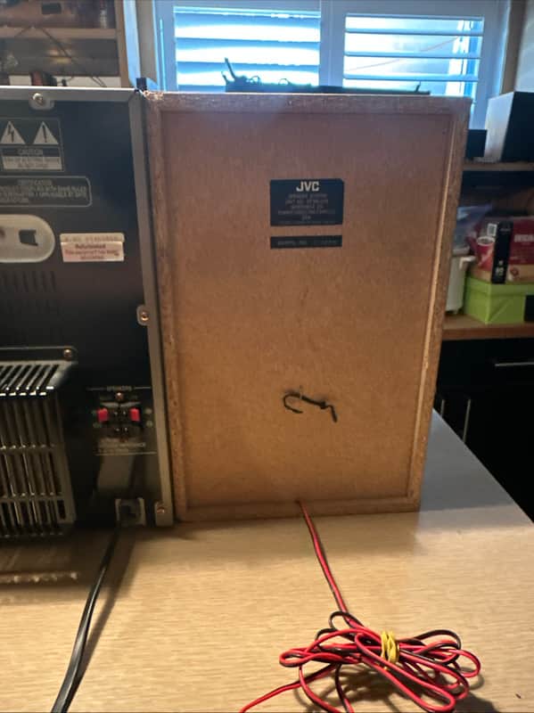 Chaîne HiFi JVC MX-J550R - , les ventes publiques en 1 clic