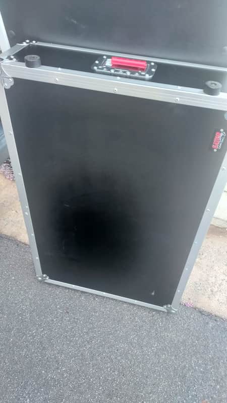 Behringer X32 mid 2000's - Gray