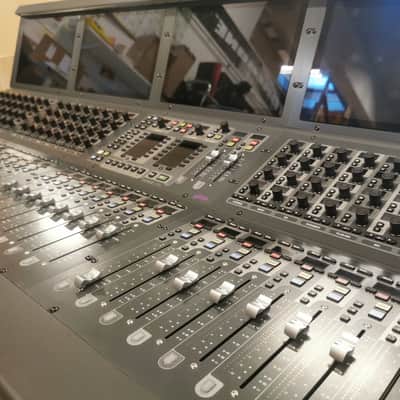 Avid Venue S6L-32D-192 with Stage 64 (96k ex VAT) image 4