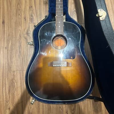 Gibson J45 Standard Acoustic Electric 2004 image 1