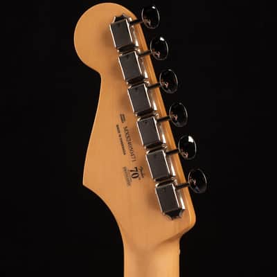 Fender Player II Stratocaster Aged Cherry Burst (471) image 3