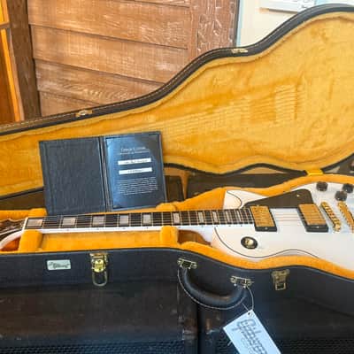 Gibson Les Paul Custom Shop Electric Guitar Alpine White W Case & COA image 20