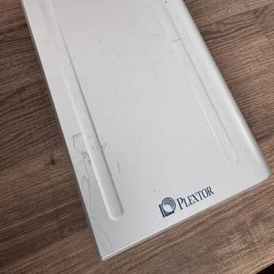 Plextor PlexWriter 12/4/32 External SCSI CD-RW Drive image 3