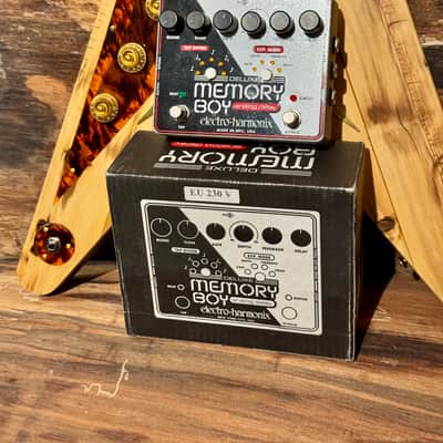 Electro-Harmonix DELUXE MEMORY BOY ANALOG DELAY ( Made in NY USA image 11